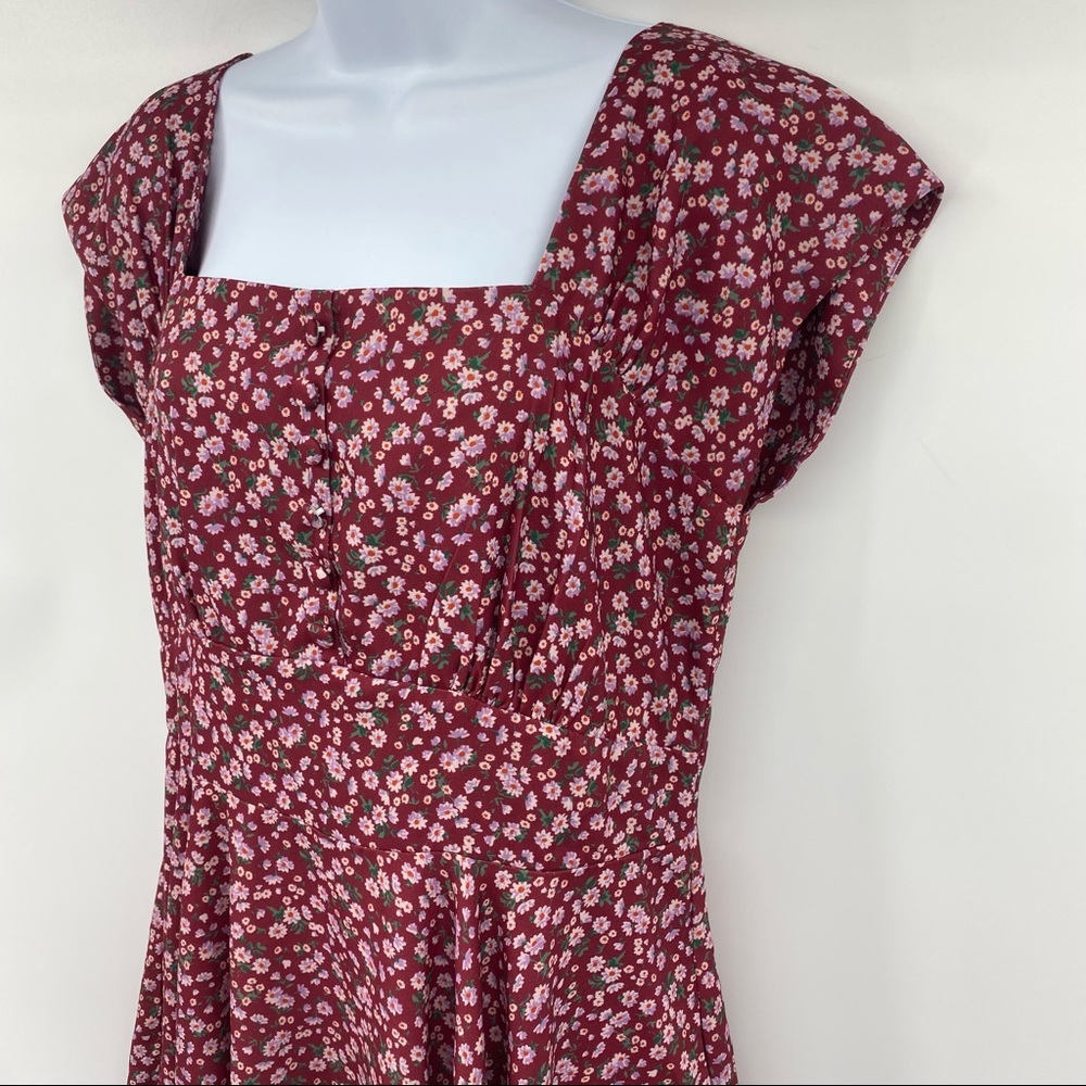 Unique Vintage x Timeless London | Dainty Floral Aaliyah Swing Dress | US 10 - Picture 9 of 16